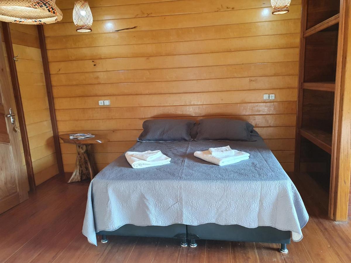 Amazon Arowana Lodge Careiro Exterior photo