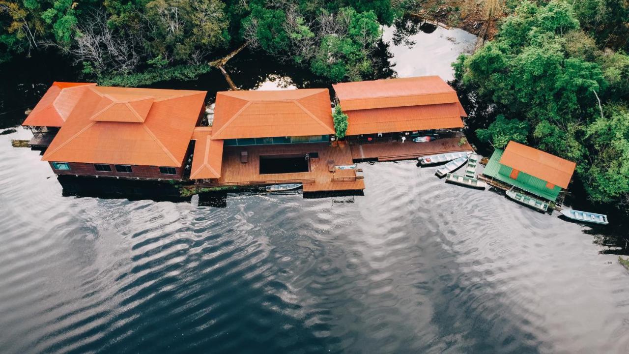 Amazon Arowana Lodge Careiro Exterior photo