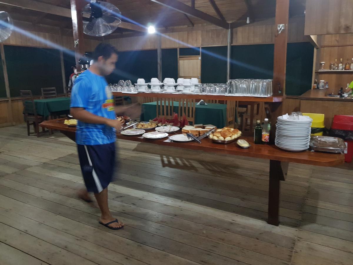 Amazon Arowana Lodge Careiro Exterior photo