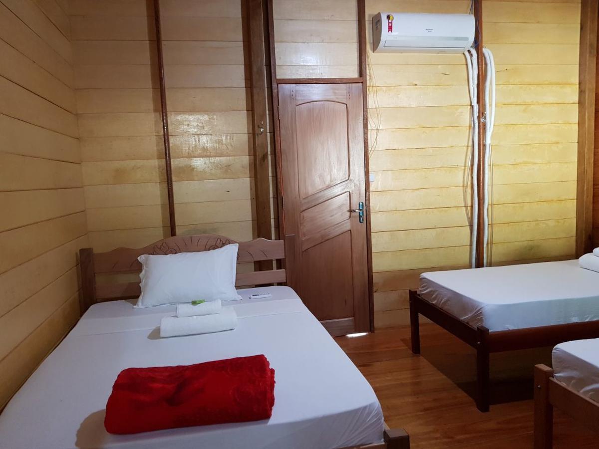 Amazon Arowana Lodge Careiro Exterior photo