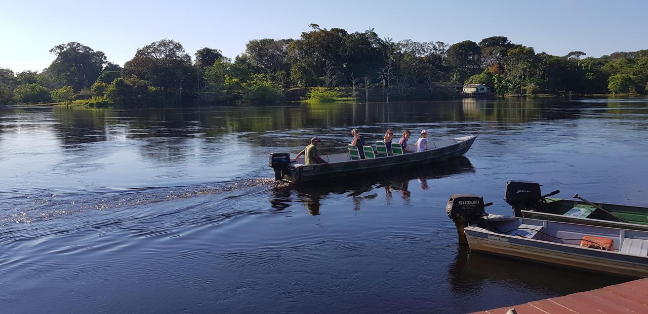 Amazon Arowana Lodge Careiro Exterior photo