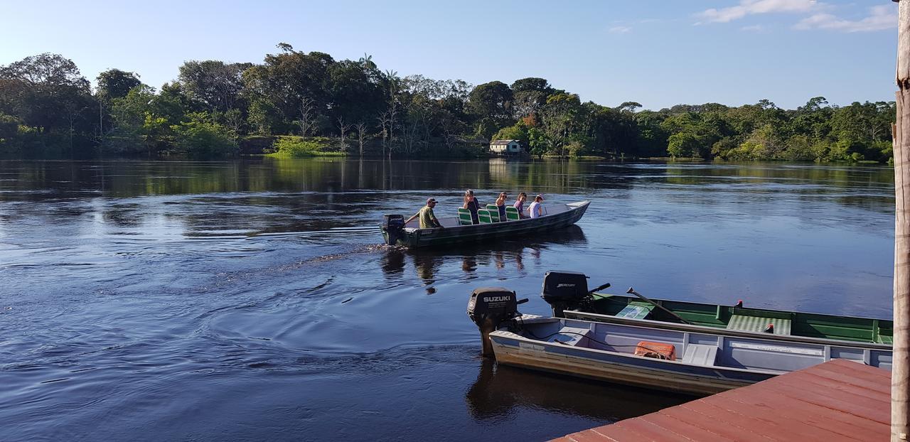 Amazon Arowana Lodge Careiro Exterior photo